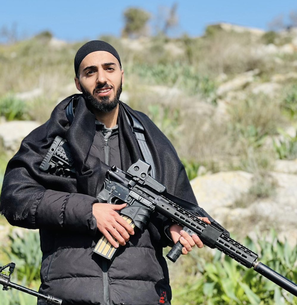 معتصم ناصر صباغ (22 عامًا)، استشهد برصاص جنود الاحتلال يوم 7 آذار خلال اقتحام مخيم جنين لاغتيال منفذ عملية حوارة.