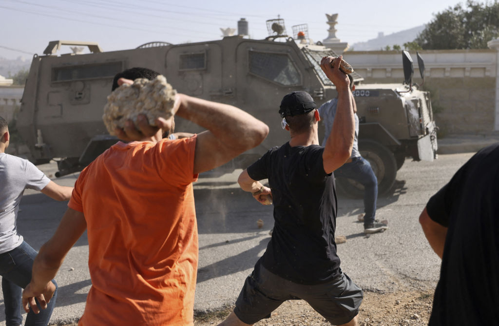 مواجهات في بلدة سلواد نهاية آب/ اغسطس الماضي. (ABBAS MOMANI/ Getty)