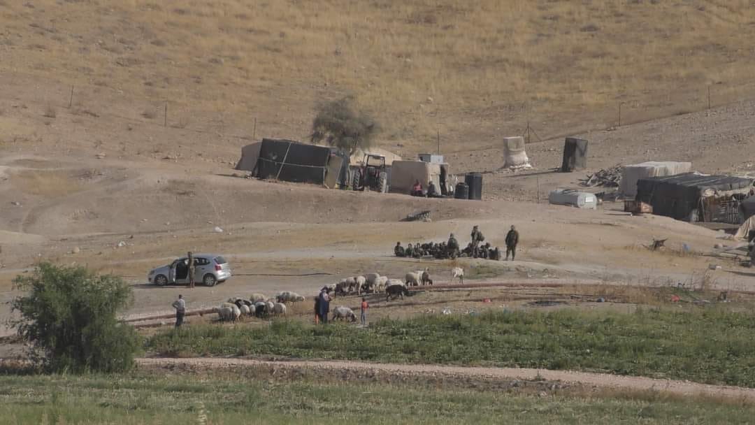 شنّت قوات الاحتلال حملة مداهمات واسعة في الأغوار الشمالية