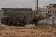 جنود من جيش الاحتلال أثناء المعارك شمال قطاع غزة 