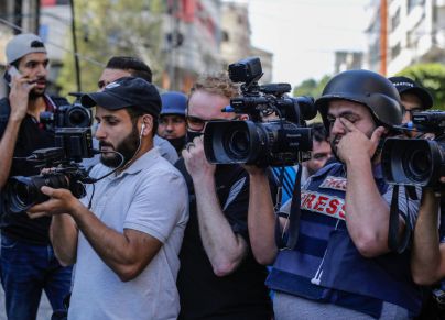 صحافيون فلسطينيون - Mahmoud Issa/ Getty Images