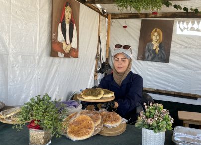 نجت الشيف هبة من غارة دمرت منزل ذويها في خان يونس-أحلام حماد-الترا فلسطين