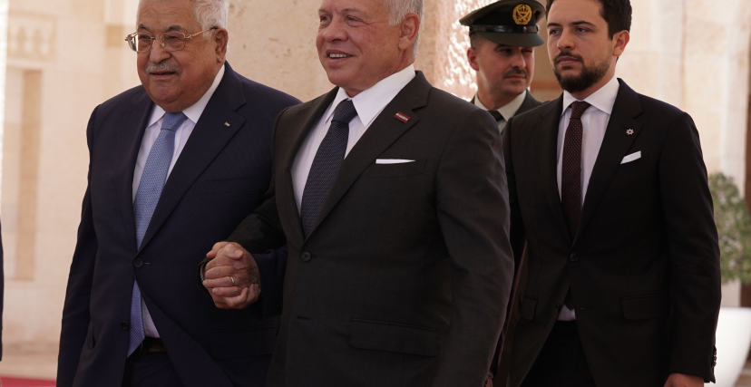 محمود عباس يلتقي عبد الله الثاني