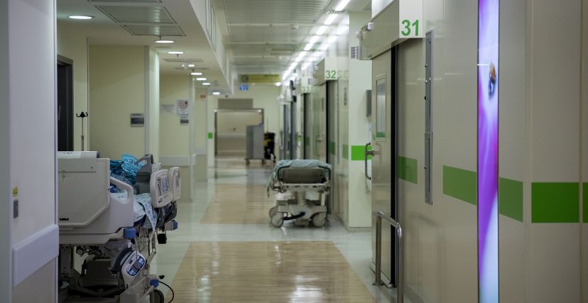 جهات طبية وحقوقية: ترحيل مرضى غزة ممن يتعالجون في مستشفيات إسرائيلية "حكم إعدام"