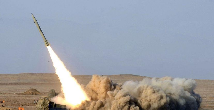 صاروخ من اليمن.jpg